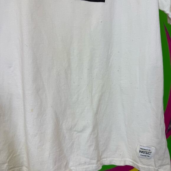 Wesc White Short Sleeve Tee with Graphic Print. Size XXL. Good used condition! - Picture 3 of 7